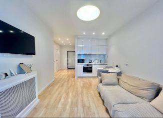 Продаю 1-комнатную квартиру, 43.8 м2, Владивосток, улица Черняховского, 9, ЖК Молодёжный