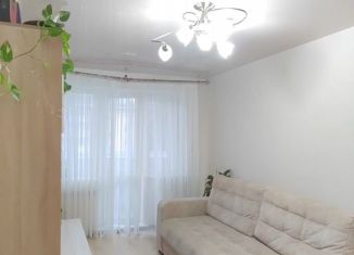 Продается 2-ком. квартира, 42 м2, Ревда, улица Мира, 8