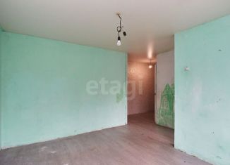 Продажа 2-ком. квартиры, 42.8 м2, Тюмень, улица Мусоргского, 38