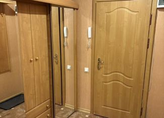 Аренда двухкомнатной квартиры, 70 м2, Санкт-Петербург, Наличная улица, 40к4