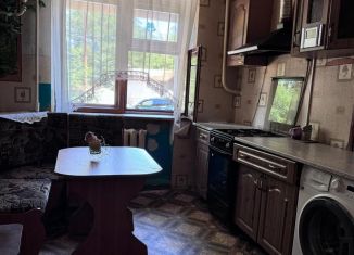 3-комнатная квартира на продажу, 65 м2, Краснодар, микрорайон Дубинка, Ставропольская улица, 3