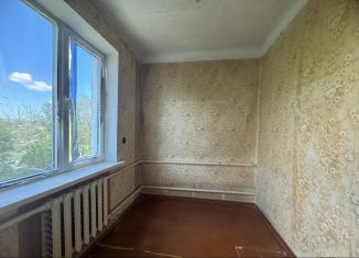 Продажа 3-комнатной квартиры, 40 м2, Ростов-на-Дону, улица 2-й Пятилетки, 11/2