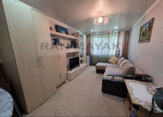 Продаю 2-ком. квартиру, 47.6 м2, Майкоп, Пролетарская улица, 353