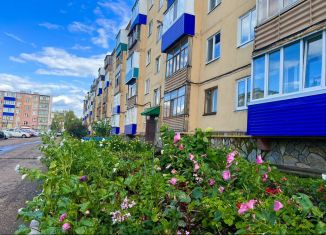 Продам 3-комнатную квартиру, 60.1 м2, Салават, улица Калинина, 53