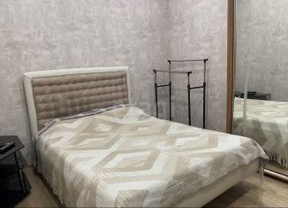 Трехкомнатная квартира на продажу, 65 м2, Балашов, улица Ленина, 28