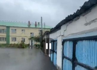 Продам гараж, 24 м2, поселок городского типа Алексеевское, Набережная улица, 12