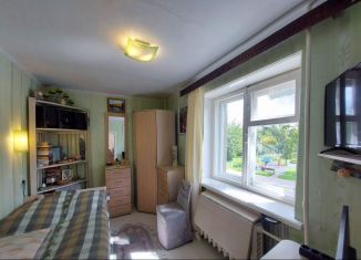 Продажа 4-ком. квартиры, 65 м2, Псков, улица Александра Невского, 1