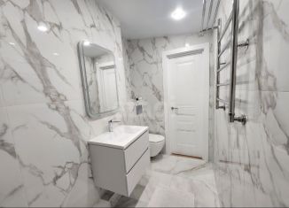 Продаю трехкомнатную квартиру, 80.1 м2, Ярославль, улица Шевелюха, 57