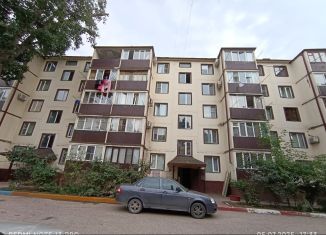 Продаю 2-ком. квартиру, 46 м2, Грозный, улица Дьякова, 12, 4-й микрорайон