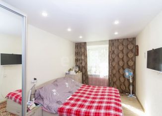 Продается трехкомнатная квартира, 57.1 м2, Тюмень, Калининский округ, Ставропольская улица, 3