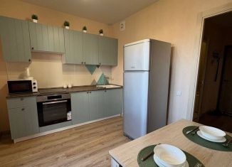 Сдается 1-ком. квартира, 41 м2, Воронеж, улица 9 Января, 68к1, ЖК Современник