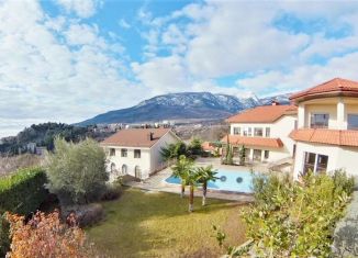 Продам дом, 510 м2, посёлок городского типа Гурзуф, Ялтинская улица, 9