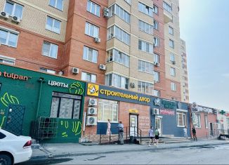 Сдам в аренду торговую площадь, 95 м2, Челябинская область, улица Бейвеля, 6