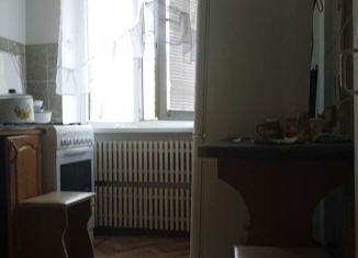 Однокомнатная квартира на продажу, 29.9 м2, Задонск, улица Свободы, 30