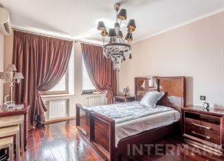 Сдам 2-ком. квартиру, 60 м2, Москва, Тверская улица, вл4с1, метро Охотный Ряд