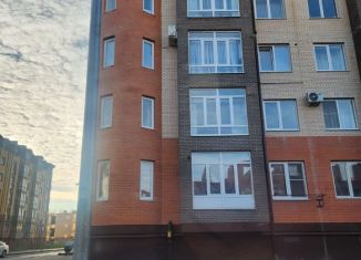 Квартира на продажу студия, 57 м2, Владикавказ, улица Шамиля Джикаева, 3А, 18-й микрорайон
