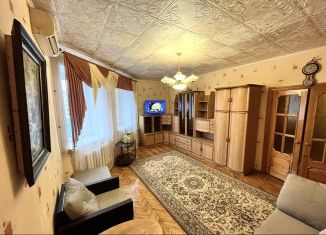 Аренда 4-ком. квартиры, 100 м2, Мордовия, Демократическая улица, 11