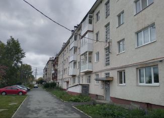 2-комнатная квартира на продажу, 42 м2, Дегтярск, улица Калинина, 27
