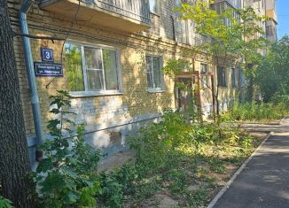 Продается трехкомнатная квартира, 44 м2, Татарстан, улица Новаторов