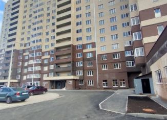 2-комнатная квартира на продажу, 70 м2, Новочебоксарск, Советская улица, 50Б