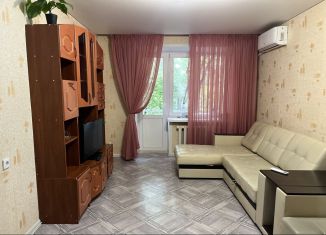 Сдаю 2-комнатную квартиру, 45 м2, Балаково, Трнавская улица, 5