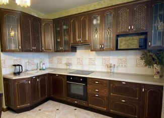 Продам трехкомнатную квартиру, 112 м2, Жуковский, улица Гагарина, 83