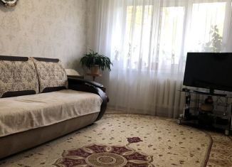 Продается трехкомнатная квартира, 60.7 м2, Нерюнгри, улица Платона Ойунского, 3