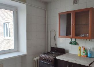 Трехкомнатная квартира на продажу, 61.1 м2, Оренбургская область, Центральная улица, 5А