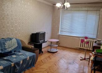 Продажа 2-комнатной квартиры, 47.7 м2, Нальчик, Самотечная улица, 37, район Александровка