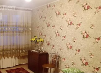 Продается трехкомнатная квартира, 64 м2, Вологда, улица Строителей, 18, микрорайон Прилуки