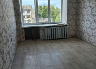 Продам комнату, 18 м2, Йошкар-Ола, улица Подольских Курсантов, 15, 2-й микрорайон