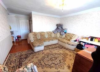 Продается двухкомнатная квартира, 64.9 м2, село Патруши, Советская улица, 104