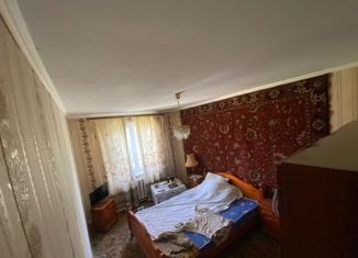 3-комнатная квартира на продажу, 68 м2, деревня Нестерово, микрорайон Городок, 28