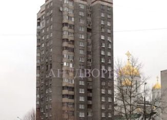 Продается 4-комнатная квартира, 87.3 м2, Нижний Новгород, улица Дьяконова, 15, метро Комсомольская