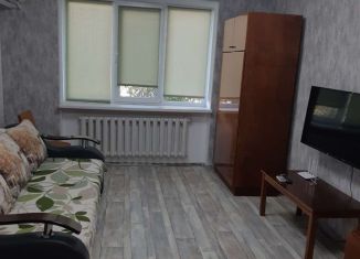 Сдам в аренду 3-комнатную квартиру, 69 м2, поселок городского типа Приморский