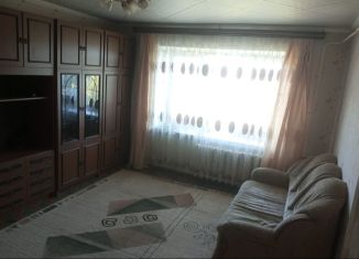 1-комнатная квартира на продажу, 35 м2, Малоярославец, улица Радищева, 18