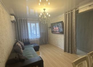 Продам 2-комнатную квартиру, 49 м2, Грозный, улица У.А. Садаева, 1-й микрорайон