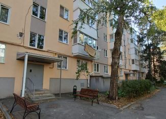 Продам трехкомнатную квартиру, 64 м2, Ставрополь, Ботанический проезд, 8, микрорайон № 21