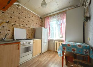 Сдается 2-комнатная квартира, 47 м2, Калужская область, улица Степана Разина, 47