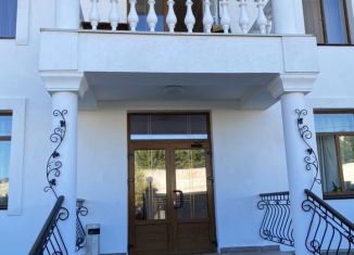 Продам дом, 695.7 м2, Севастополь, улица Военных Строителей, Гагаринский район