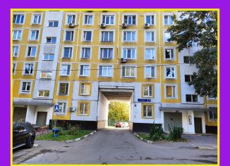 Трехкомнатная квартира на продажу, 12 м2, Москва, район Ясенево, Литовский бульвар, 6к3