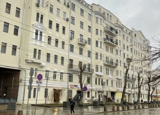 Продажа пятикомнатной квартиры, 97 м2, Москва, Климентовский переулок, 6, метро Новокузнецкая