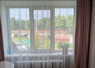 Продажа двухкомнатной квартиры, 47.2 м2, деревня Петрово, улица Гагарина