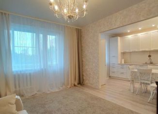 Продам 3-ком. квартиру, 68 м2, Карелия, улица Калинина, 26А