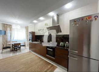 Продам 4-комнатную квартиру, 200 м2, Краснодарский край, Кубанская набережная, 4