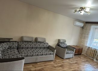 3-комнатная квартира в аренду, 72 м2, Дагестан, улица Победы, 95