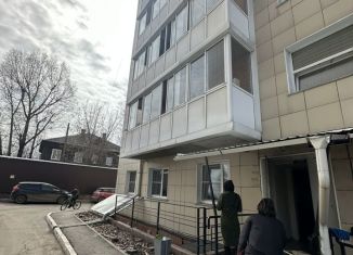 Сдается в аренду многокомнатная квартира, 60 м2, Иркутск, улица Можайского, ЖК Можайского