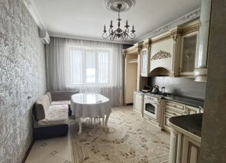 Сдача в аренду 2-ком. квартиры, 90 м2, Дагестан, улица Каммаева, 28Ак1