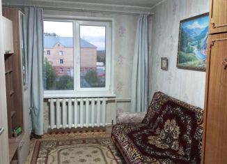 Продаю 3-ком. квартиру, 62 м2, Очёр, улица Кирова, 4