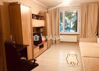 Сдаю в аренду 3-ком. квартиру, 60 м2, Москва, Клинская улица, 5